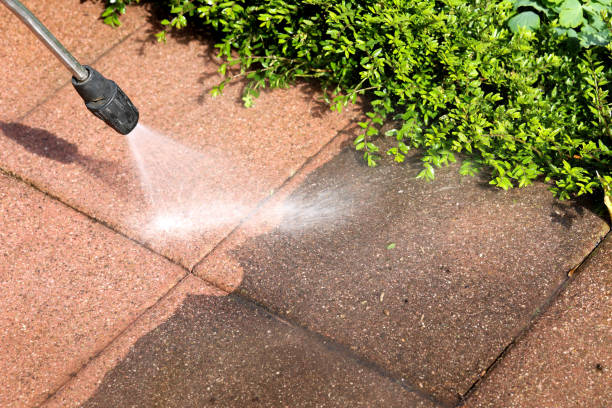 Best Garage Pressure Washing  in St Vincent College, PA